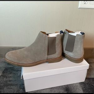 STEVE MADDEN Highlyte in Taupe (size 12)